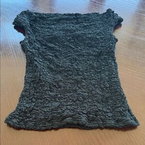 Elegant gweels Black Textured Women's Top s